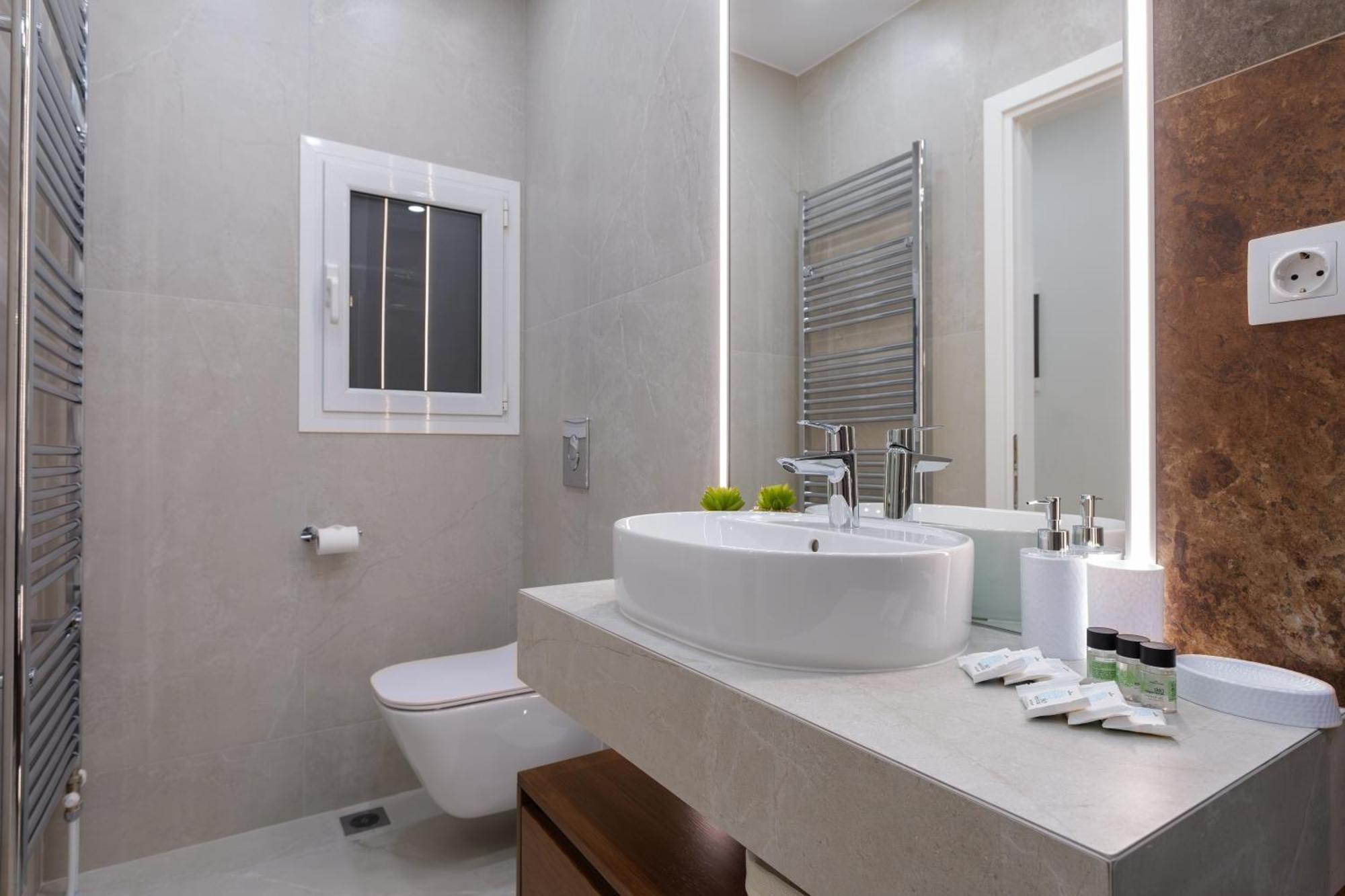 Magnificent Riviera Residence Vipgreece Athen Eksteriør billede